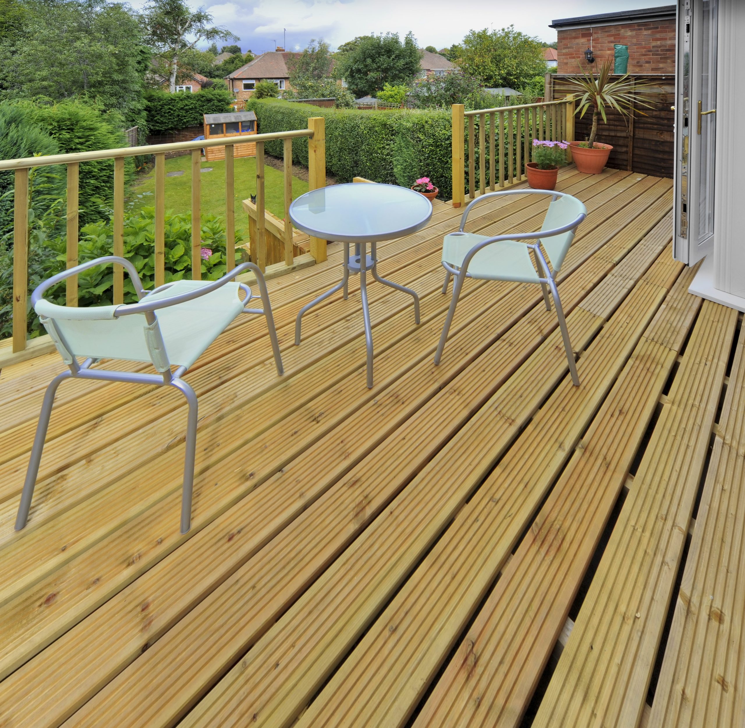 Decking Handrail Installers Coulsdon CR5